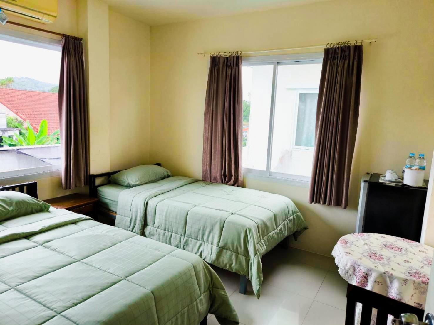 奈扬海滩Nu Phuket Airport Resident 1住宿加早餐旅馆 外观 照片